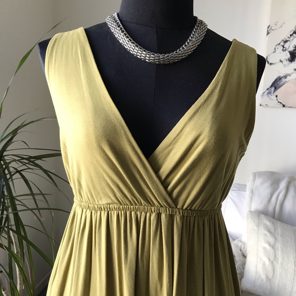 🍃Pretty Moss Green Summer Dress🍃Worn once ☝️only - Picture 3 of 6